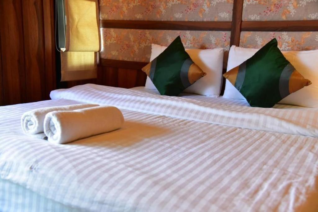 Dusit Talai Resort Mu Si Buitenkant foto